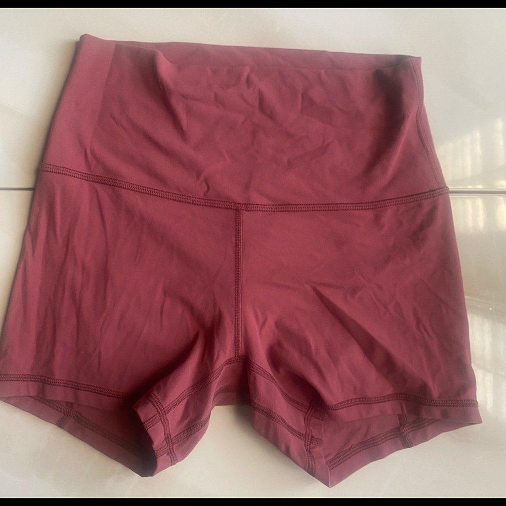 LULULEMON- Align shorts 4”